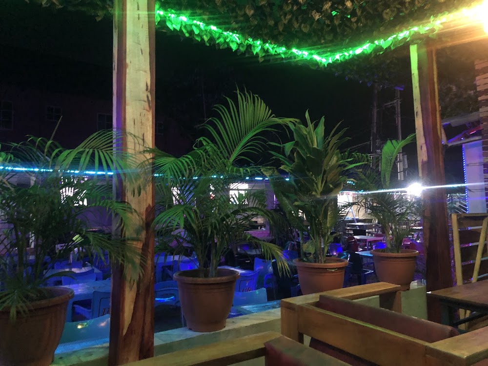Topik Garden photo 3